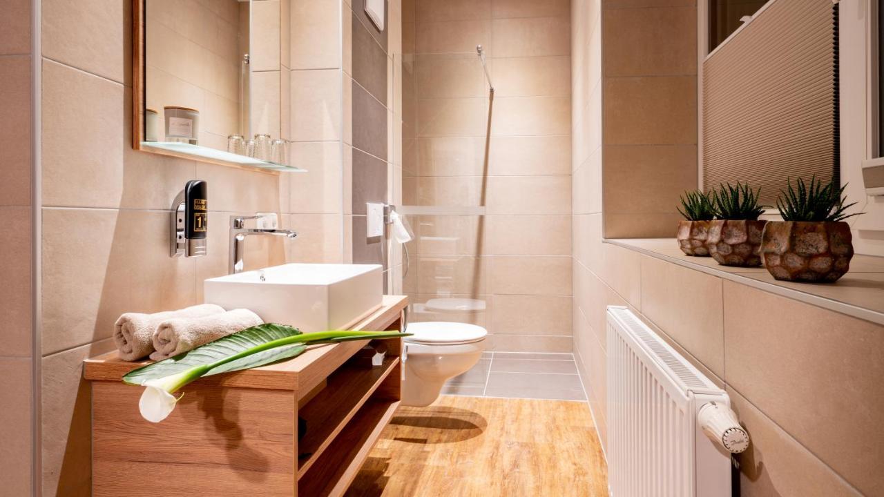 Hotel Stiegler Bed & Breakfast Timelkam Экстерьер фото